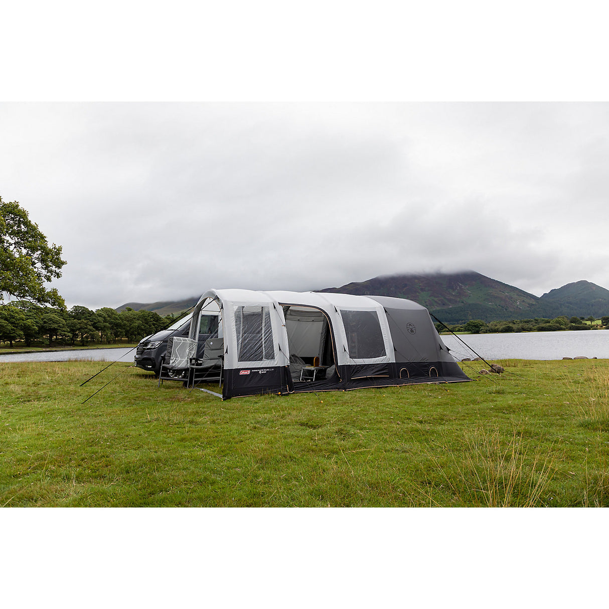 Coleman Journeymaster Deluxe Air XL | Black Out Inners | Drive Away Awning